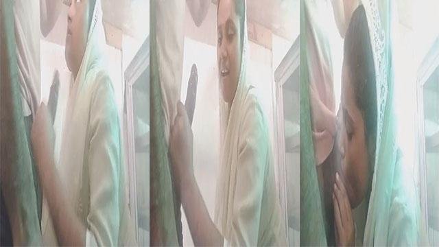 Muslim Housewife Blowjob – And Cum On